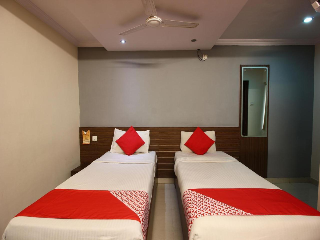 Oyo 17375 My Place Kondapur Hicc 海得拉巴 外观 照片