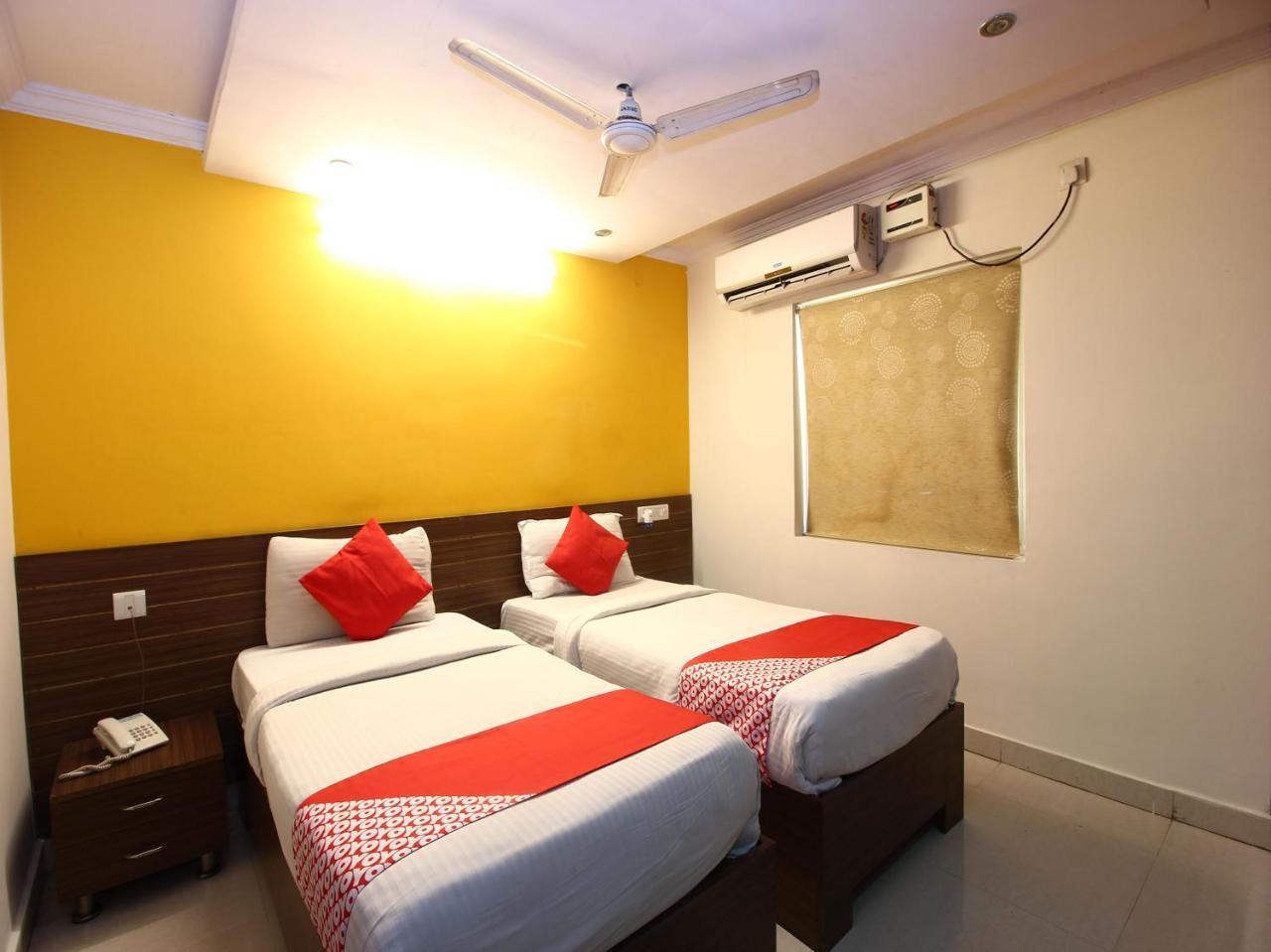 Oyo 17375 My Place Kondapur Hicc 海得拉巴 外观 照片